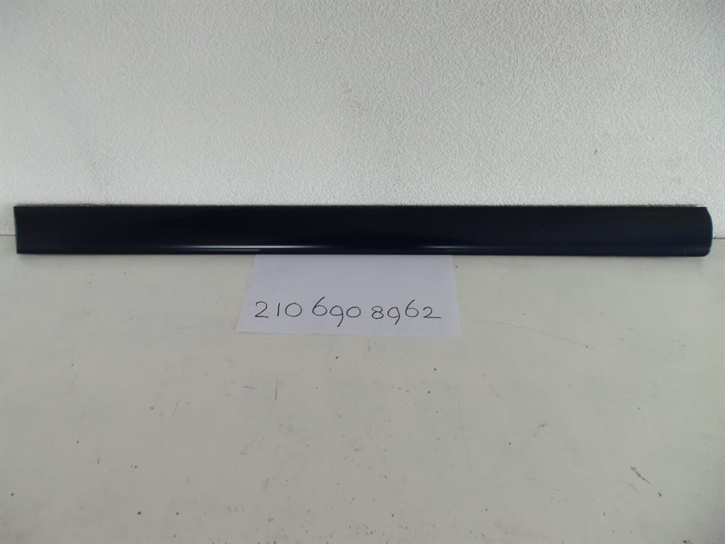 2106908962