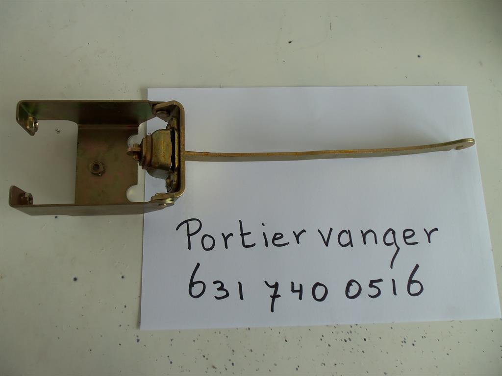 6317400516 (Boven plank 1)
