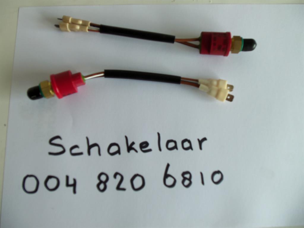 0048206810 (Doos 2)